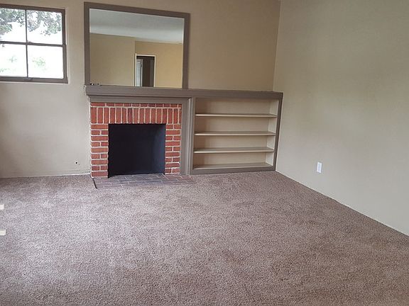 2nd image of 7887 La Mesa Blvd