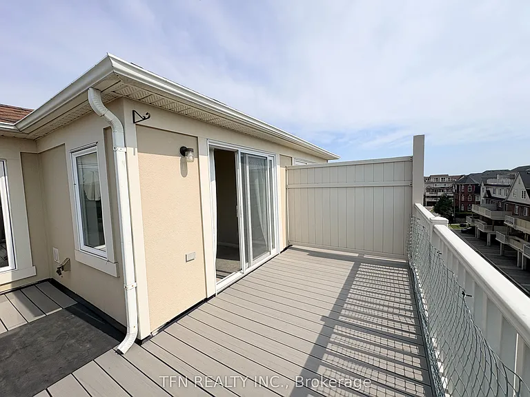 588 Shoreline Dr #3 — Photo 35
