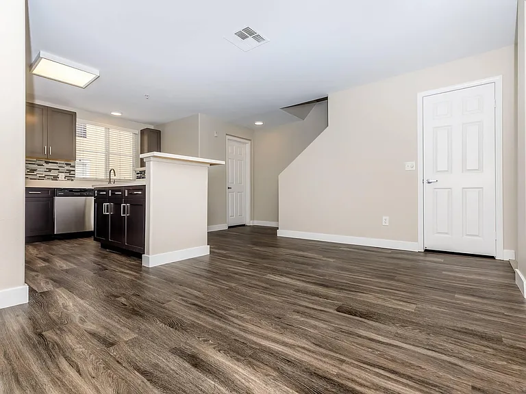 Bellecour Way Apartment Homes — Photo 32