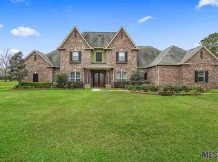 649 Tranquility Dr, Denham Springs, LA 70706