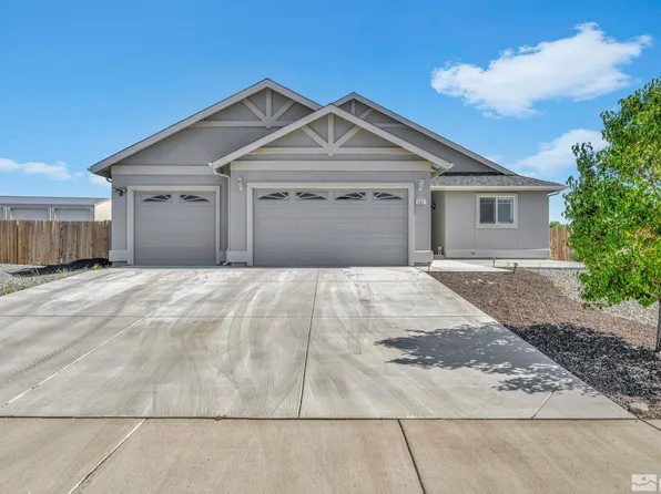 202 Verre Ct, Dayton, NV 89403