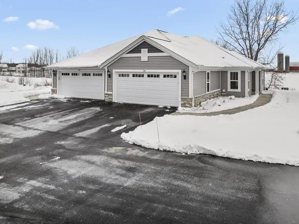 540 Hunter Oaks BOULEVARD #0602, Watertown, WI 53094