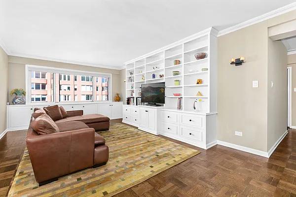 Sold by Corcoran | media 3