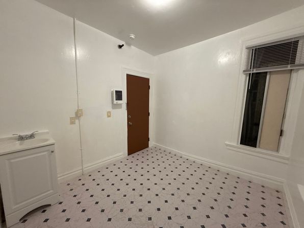 301 Columbus Ave #215