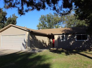 3281 Purdue Ave, Clovis, CA 93611