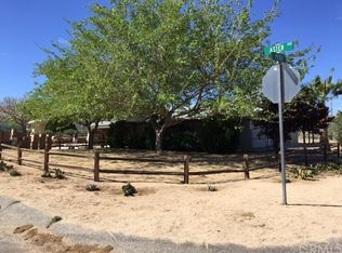 7526 Aster Ave, Yucca Valley, CA 92284