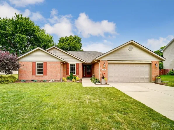 2770 Huntington Dr, Troy, OH 45373