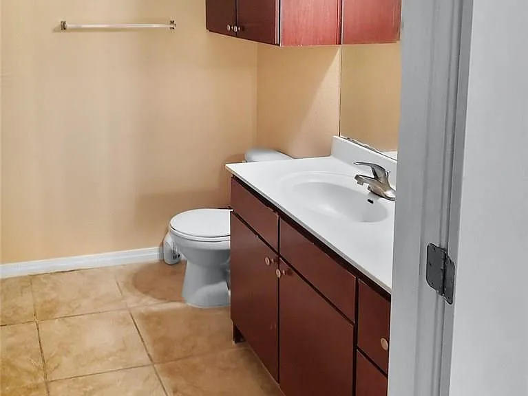 2505 San Gabriel St #302 — Photo 4
