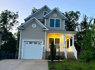 9516 McKinley Ave, Manassas, VA 20110