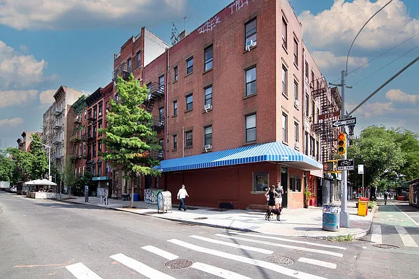 Rented by Compass | media 11