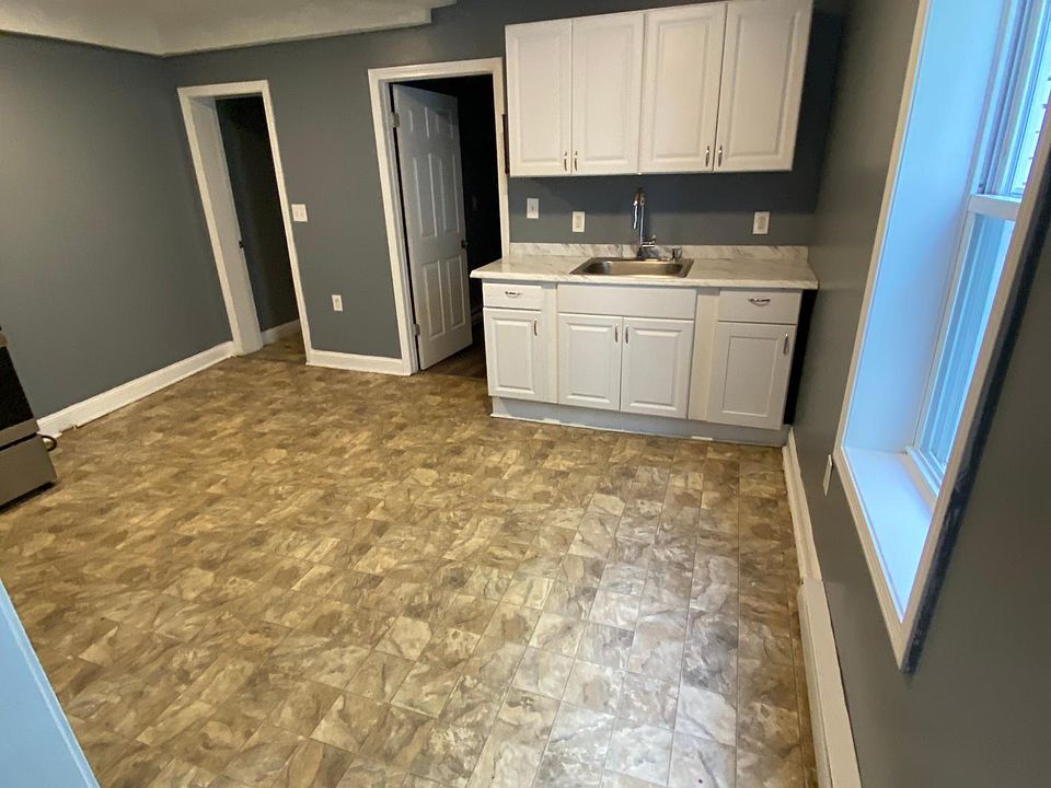 464 Central St 464 Central St Lowell MA Zillow