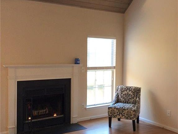 3rd image of 5136 Walkers Grant Ln