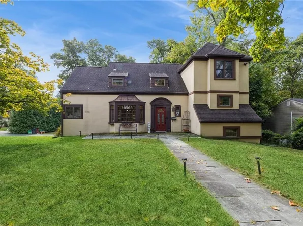 21 Grandview Avenue, Suffern, NY 10901