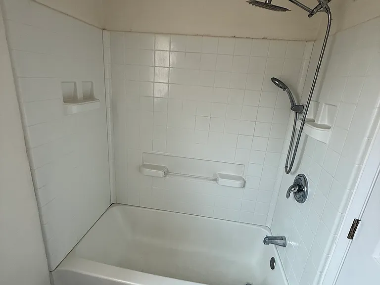 1363 Buena Vista Ave #1361 — Photo 8