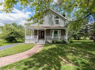 1984 W Turkeyfoot Lake Rd, Barberton, OH 44203
