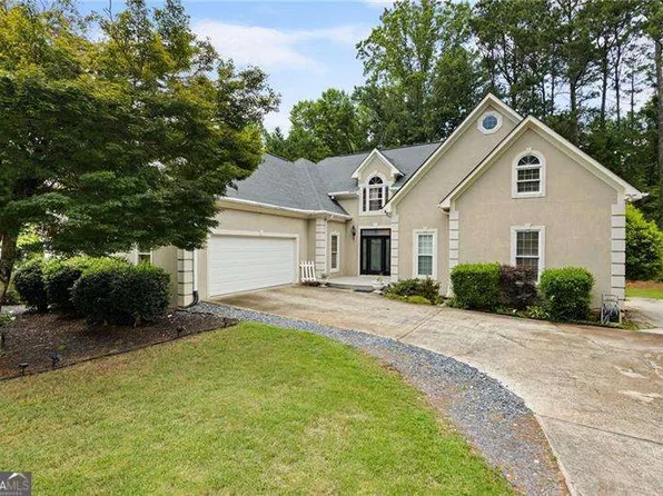 5714 Brynwood Cir NW, Acworth, GA 30101