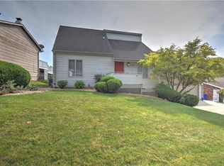 2261 W Packard St, Decatur, IL 62522