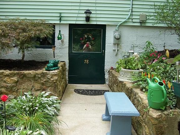 Outside Access to Basement