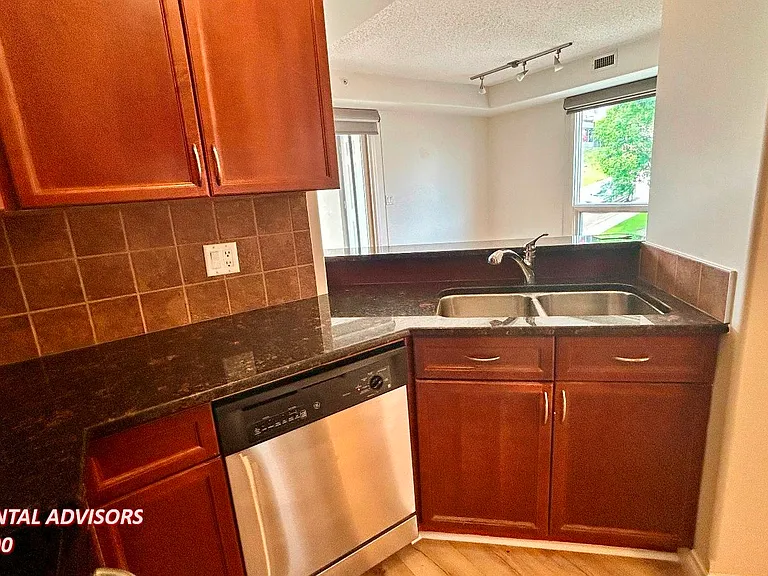9707 106th St NW #307 — Photo 6