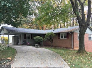 4792 Catterick Ct, Fairfax, VA 22032