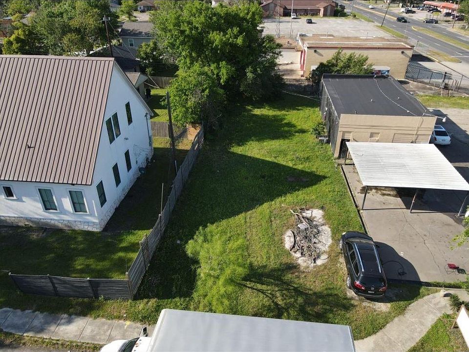 2nd image of 11114 Cullen Street Blvd