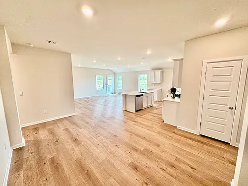 6100 Blackwood Ct Photo 1