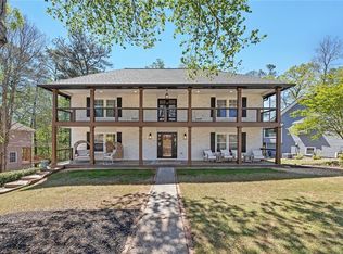 2379 Battle Forest Dr SW, Marietta, GA 30064