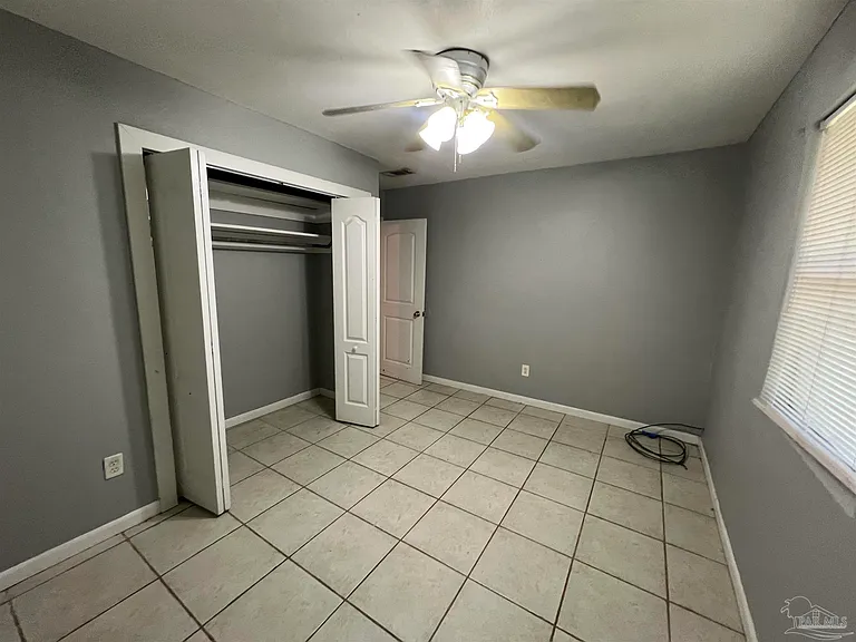 203 Edison Dr — Photo 21