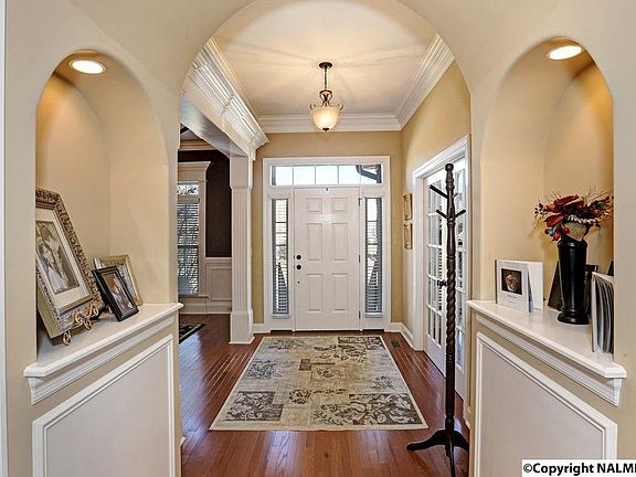 5th image of 7568 Crestridge Dr