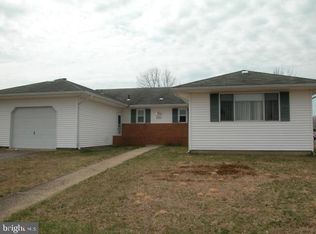 83 Bonaire Dr, Toms River, NJ 08757