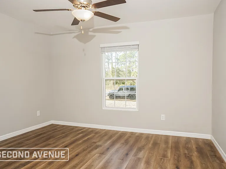 404 Biscayne Dr — Photo 15
