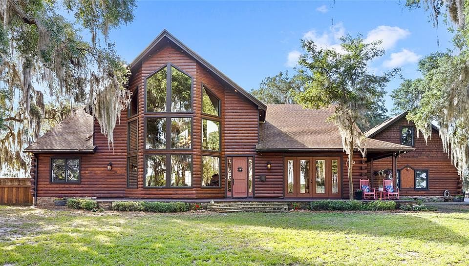 1st image of 10925 Arrowtree Blvd