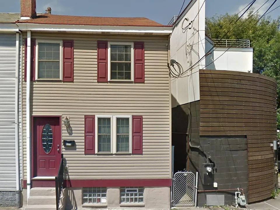 60 S 17th St #1