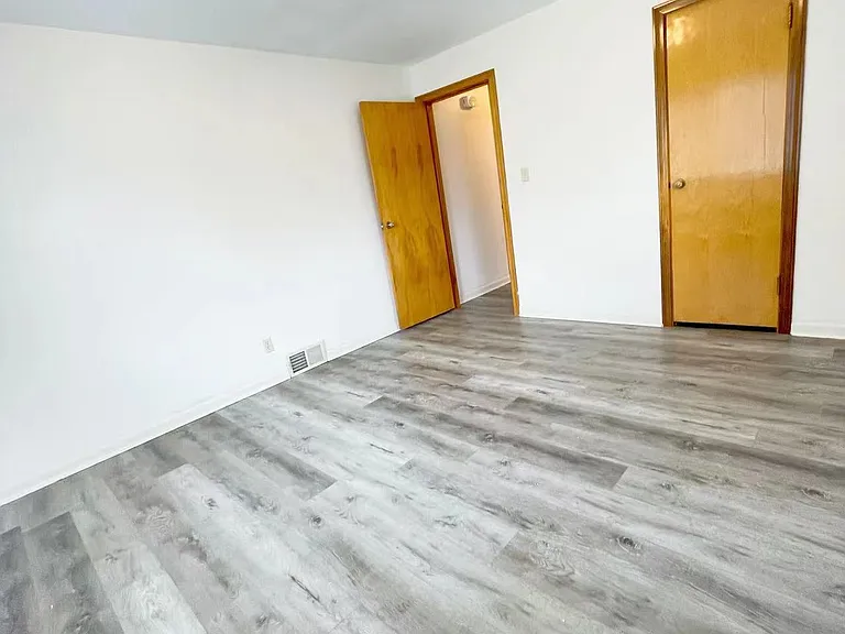 206 Kenridge Rd #1 — Photo 11
