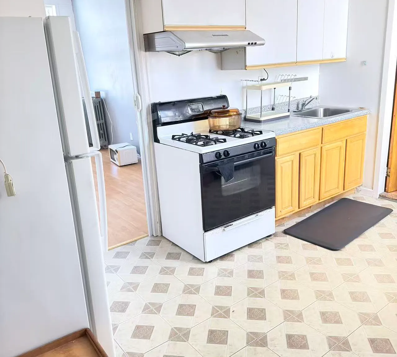 1 bed, $1,700 — Photo 2