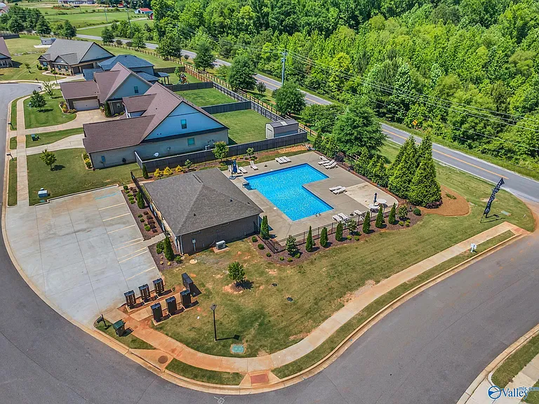 147 Ivy Vine Dr — Photo 45