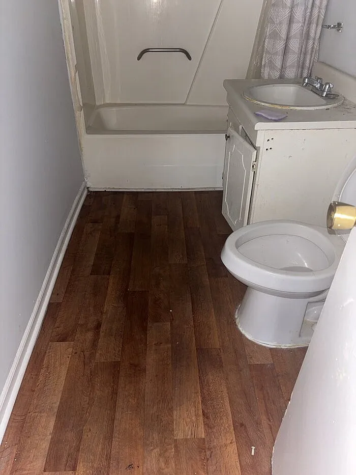 2 bed, 1.0 bath, $850 — Photo 3