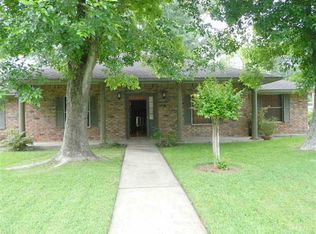 660 Goodhue Rd, Beaumont, TX 77706