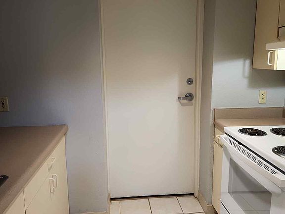 3rd image of 163-165 W Huron St #107
