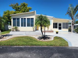15 N Botany Bay Cir, Englewood, FL 34223