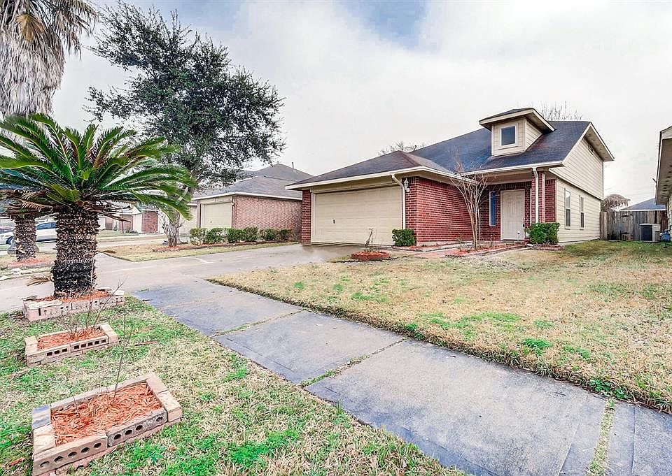 1st image of 7318 Village Lake Dr