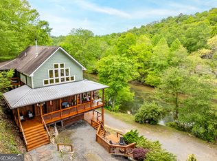 261 Riverview Dr, Blue Ridge, GA 30513