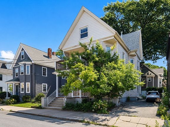 2nd image of 5 Windom St #3