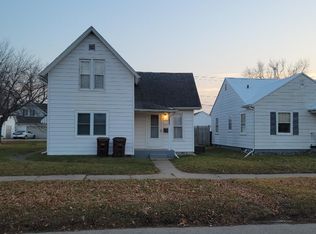 1108 15th Ave, Fulton, IL 61252