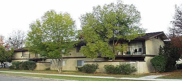 3750 N Delno Ave #205 — Photo 3