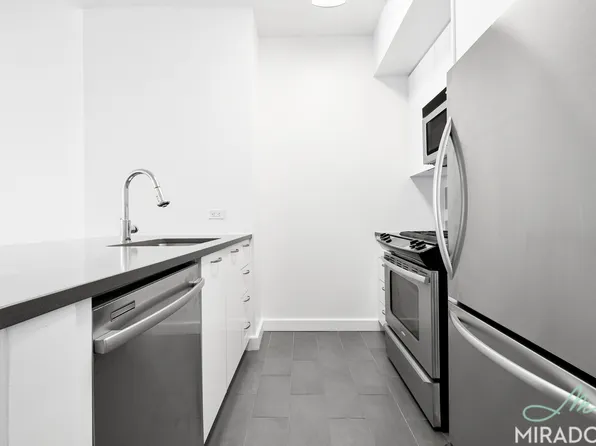 80 Dekalb Avenue image 4 of 20