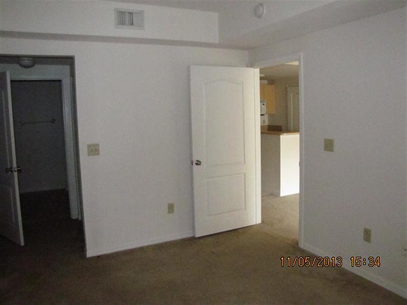 2nd image of 100 SW Peacock Blvd APT 105