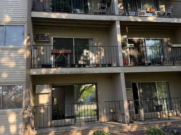 8935 Old Cedar Ave S APT 113, Bloomington, MN 55425