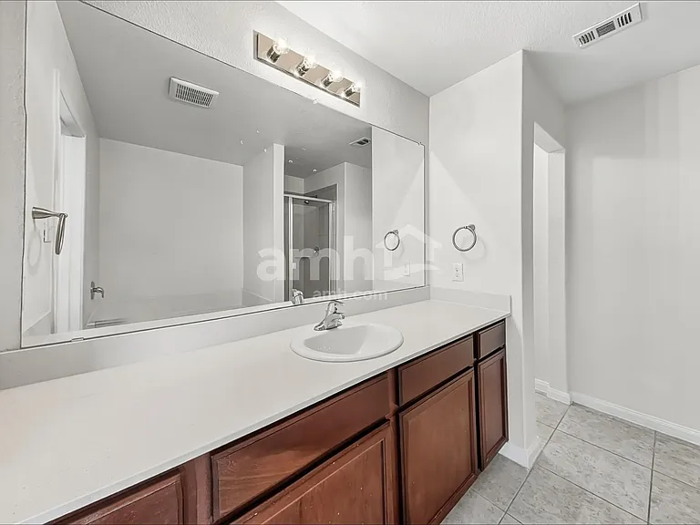 8960 Blackhaw St — Photo 12