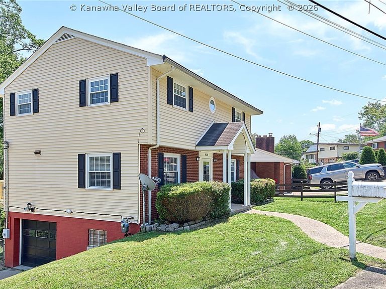 Listing photo 3